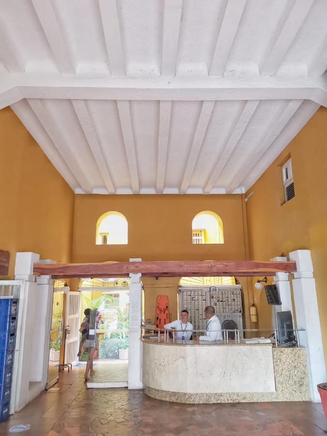 Apartamento Ana Ciudad Amurallada Cartagena Екстериор снимка