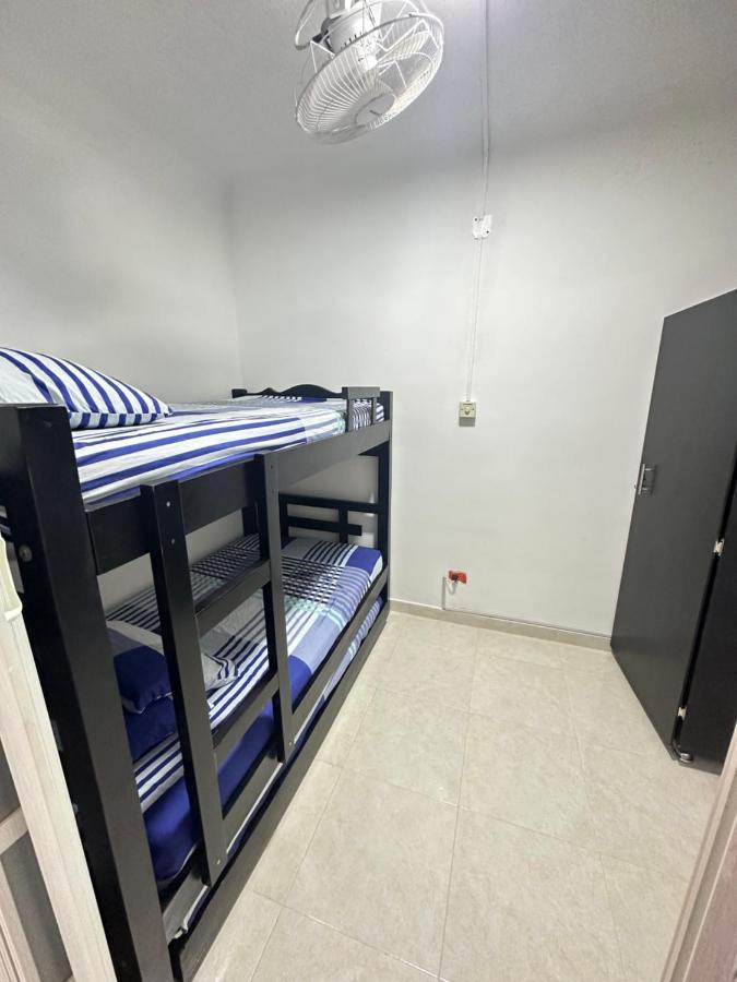 Apartamento Ana Ciudad Amurallada Cartagena Екстериор снимка