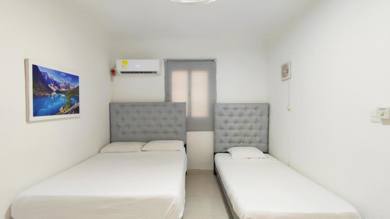Apartamento Ana Ciudad Amurallada Cartagena Екстериор снимка