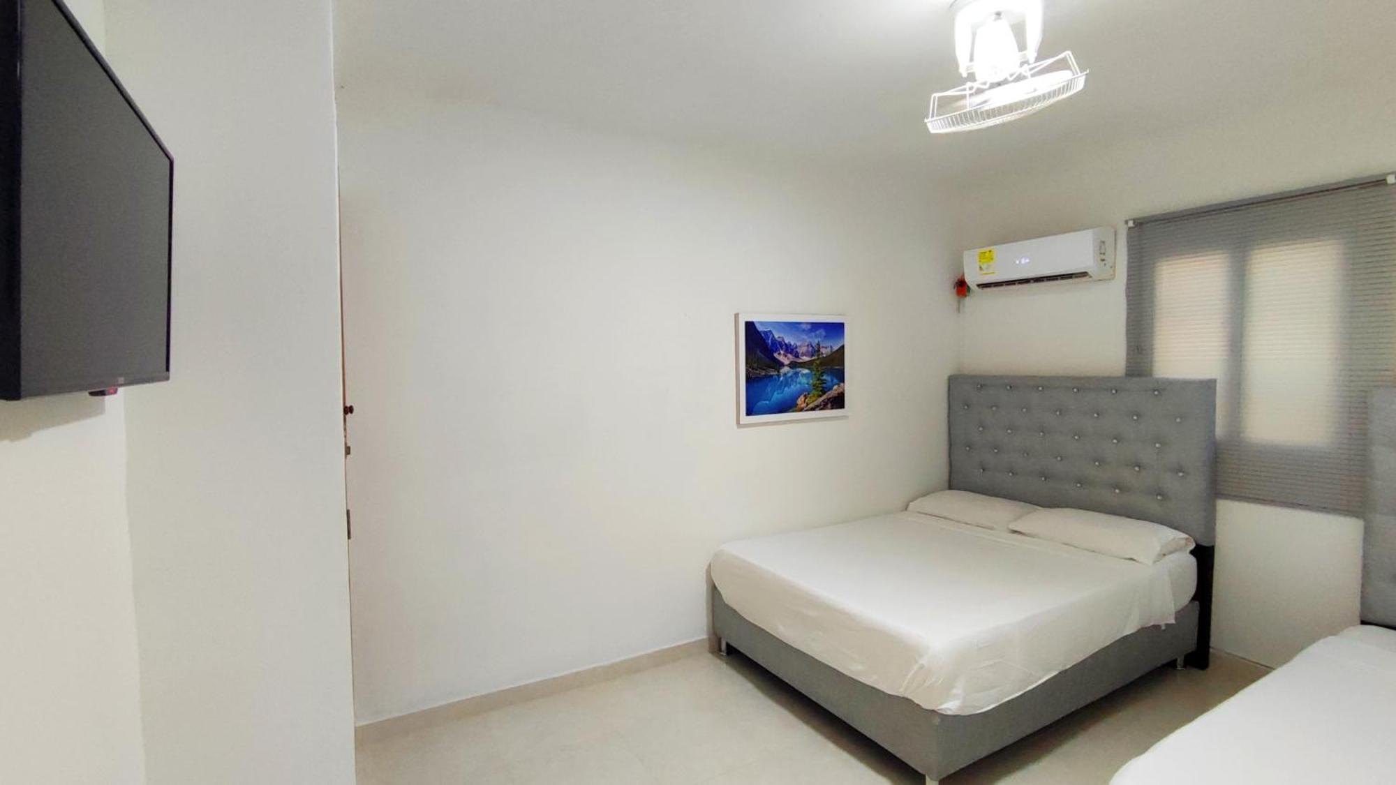 Apartamento Ana Ciudad Amurallada Cartagena Екстериор снимка