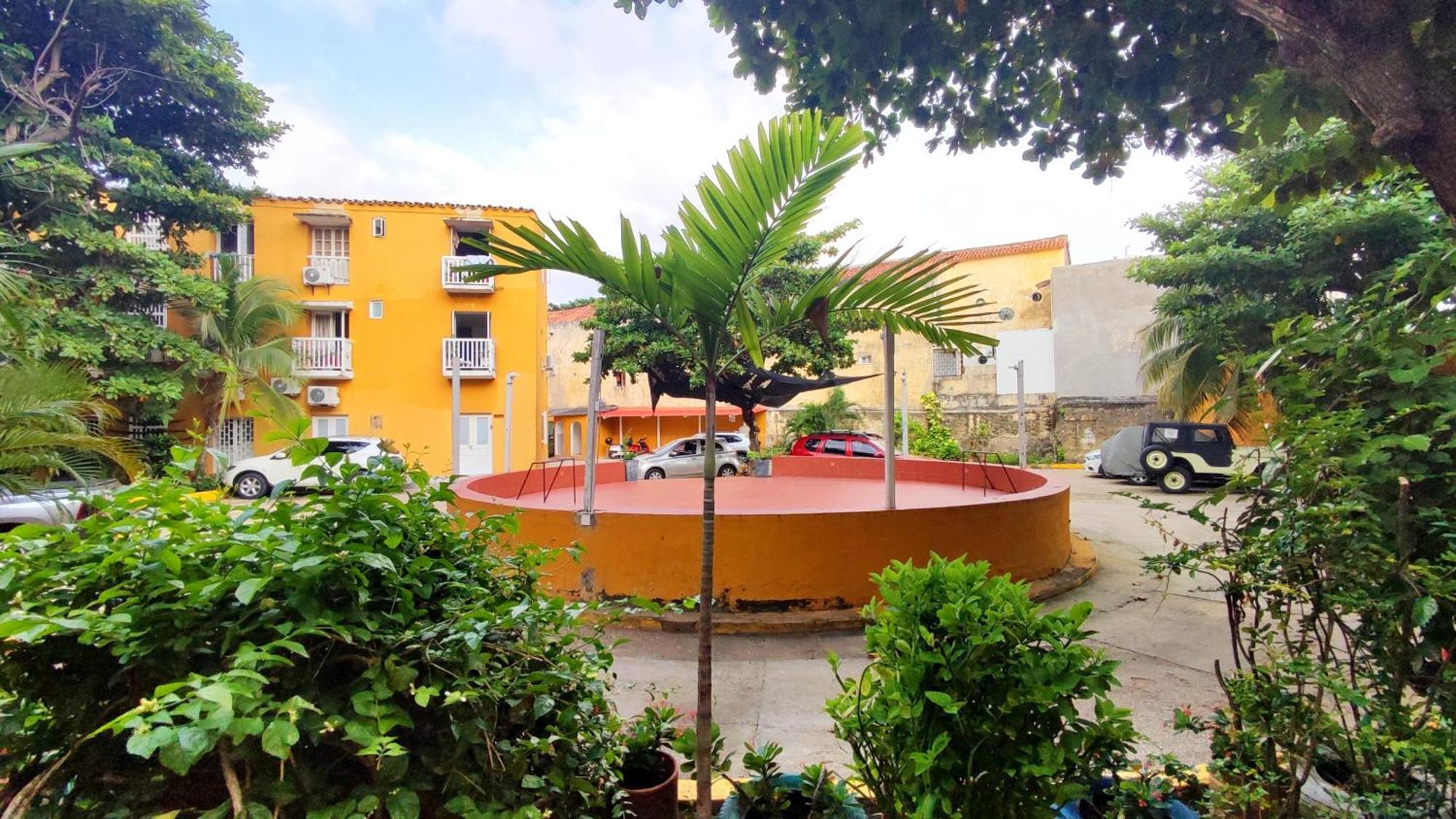 Apartamento Ana Ciudad Amurallada Cartagena Екстериор снимка